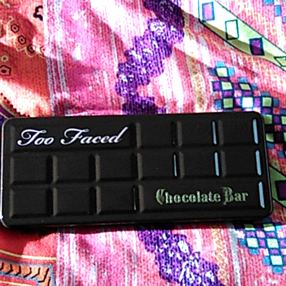 Too Faced Chocolate Bar Eye-shadow Palette